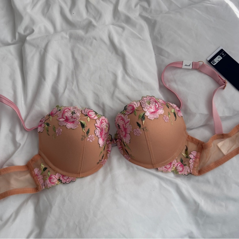 NEW Push- Up Floral Embroidered Bra in Tan and Pink
